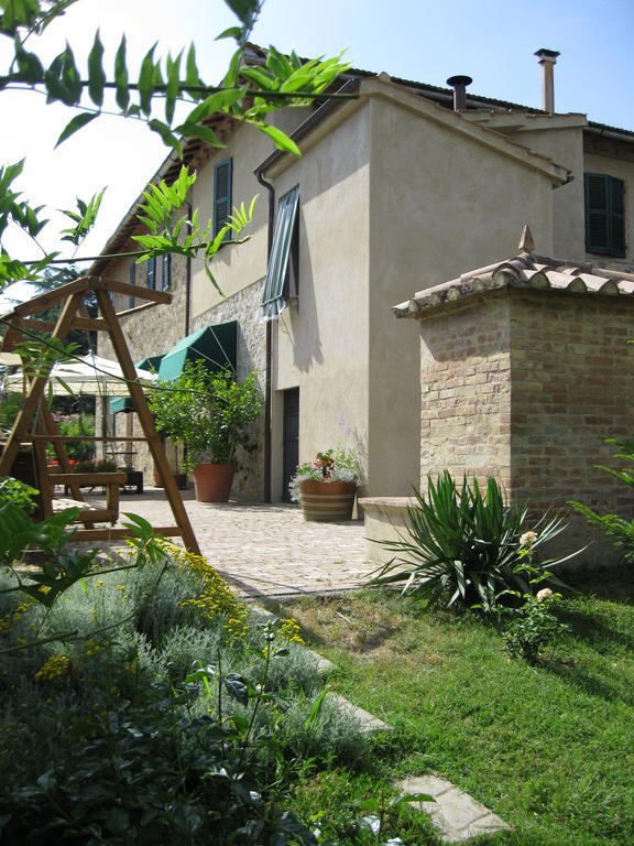 Giannetti Bed & Breakfast Poggio alle Mura Екстериор снимка
