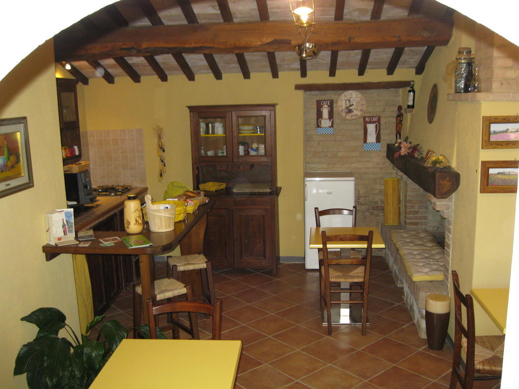 Giannetti Bed & Breakfast Poggio alle Mura Екстериор снимка