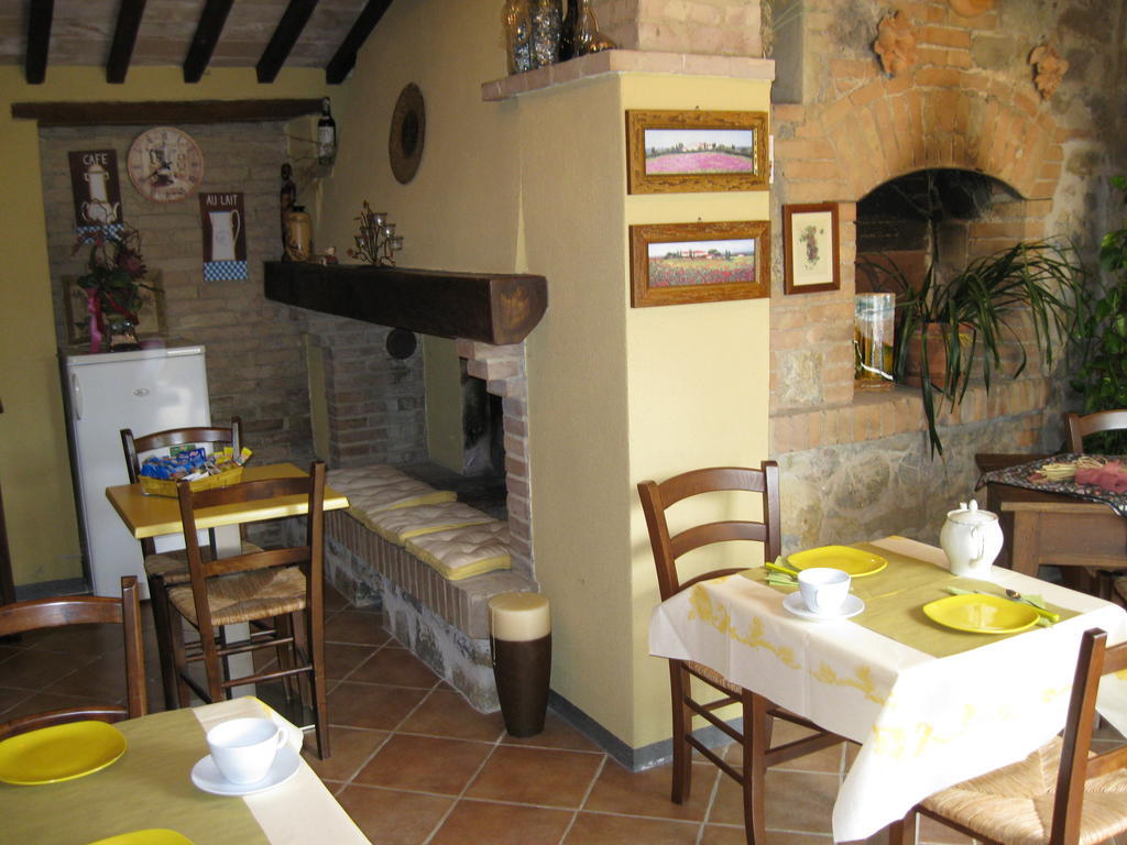 Giannetti Bed & Breakfast Poggio alle Mura Екстериор снимка