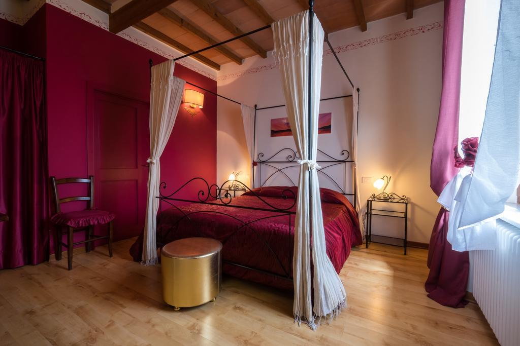 Giannetti Bed & Breakfast Poggio alle Mura Екстериор снимка